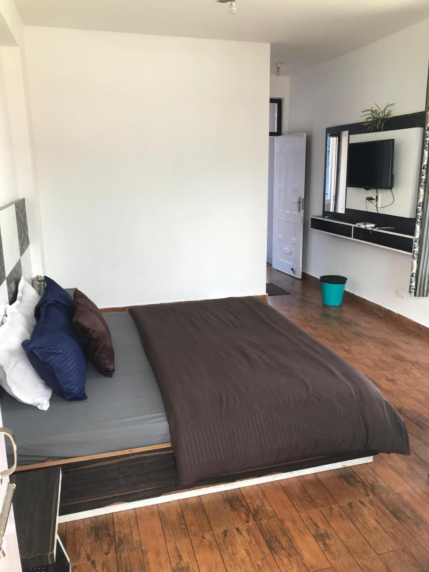 Mcleodganj Diaries Guest House 다람샬라 외부 사진