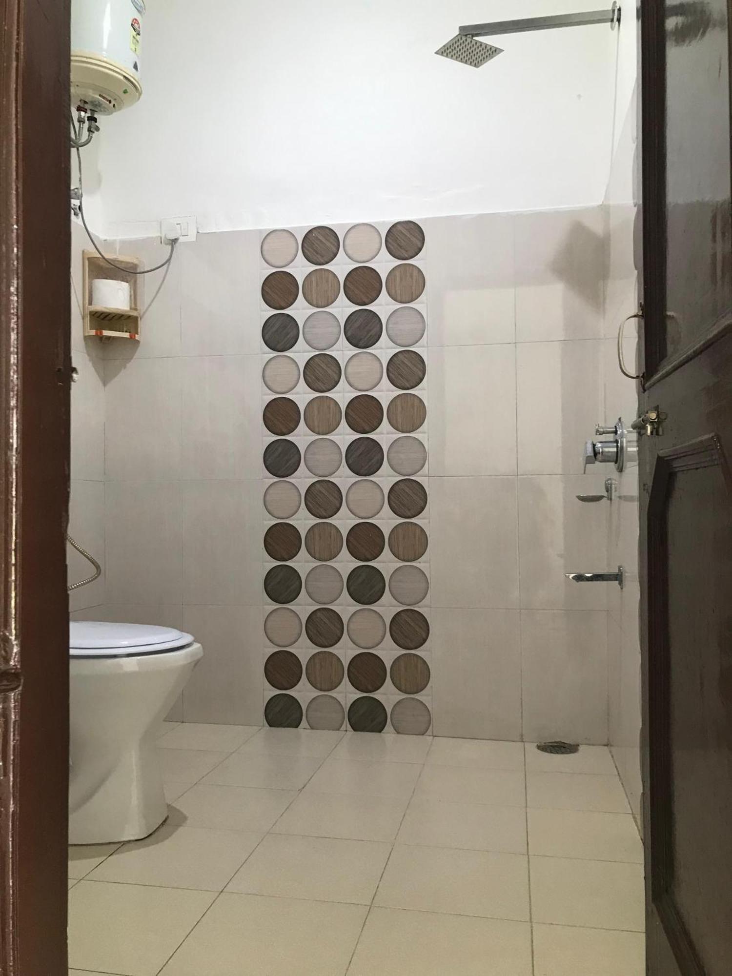 Mcleodganj Diaries Guest House 다람샬라 외부 사진