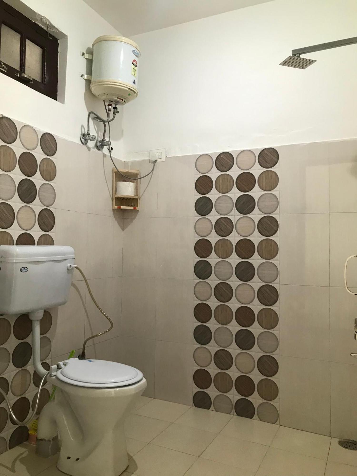 Mcleodganj Diaries Guest House 다람샬라 외부 사진