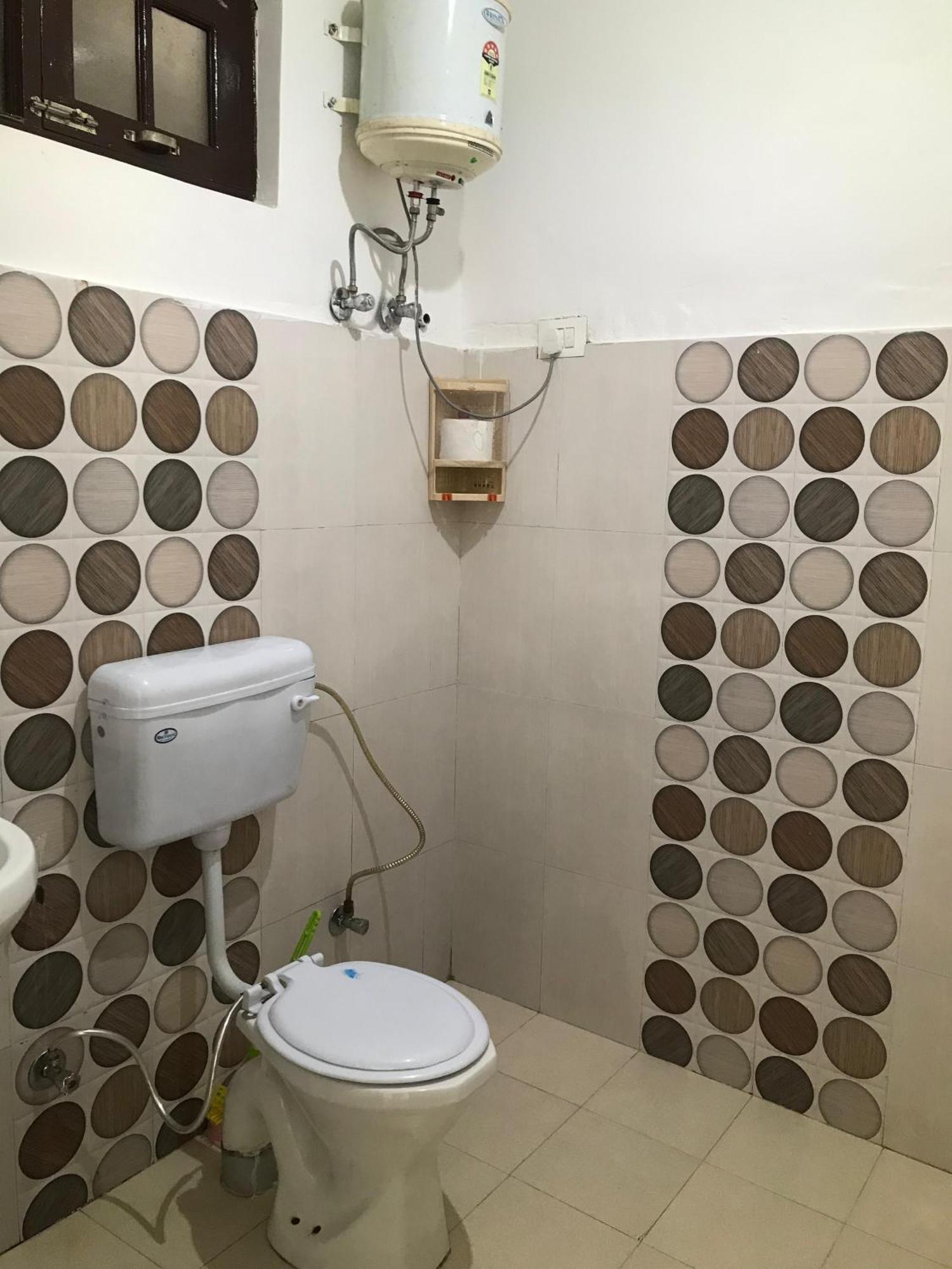 Mcleodganj Diaries Guest House 다람샬라 외부 사진