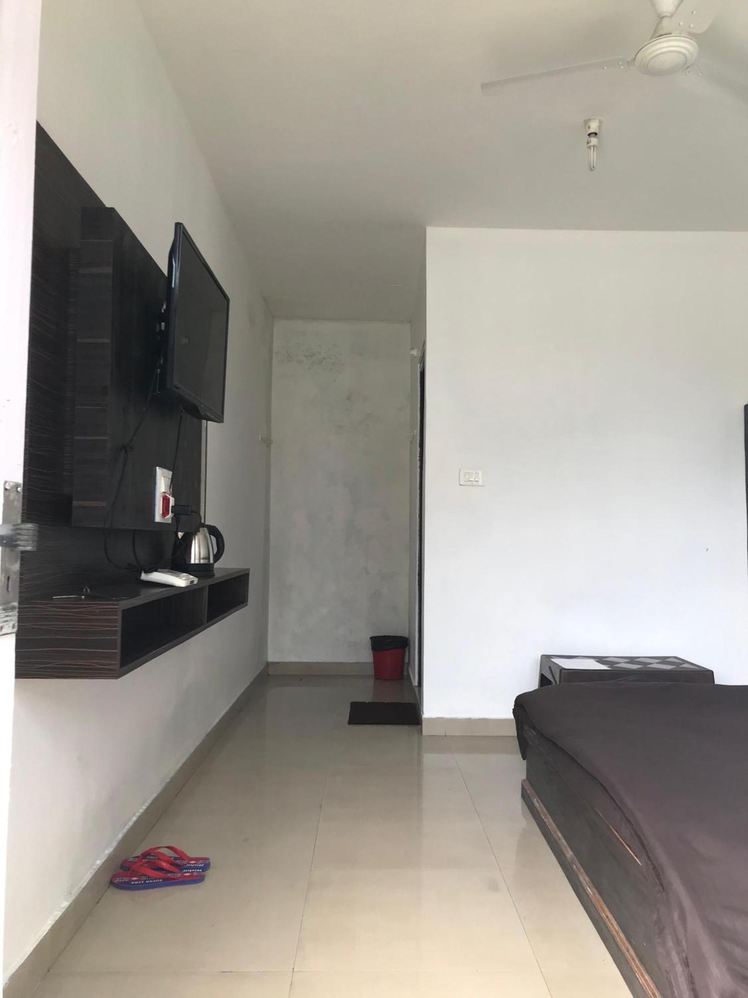 Mcleodganj Diaries Guest House 다람샬라 외부 사진